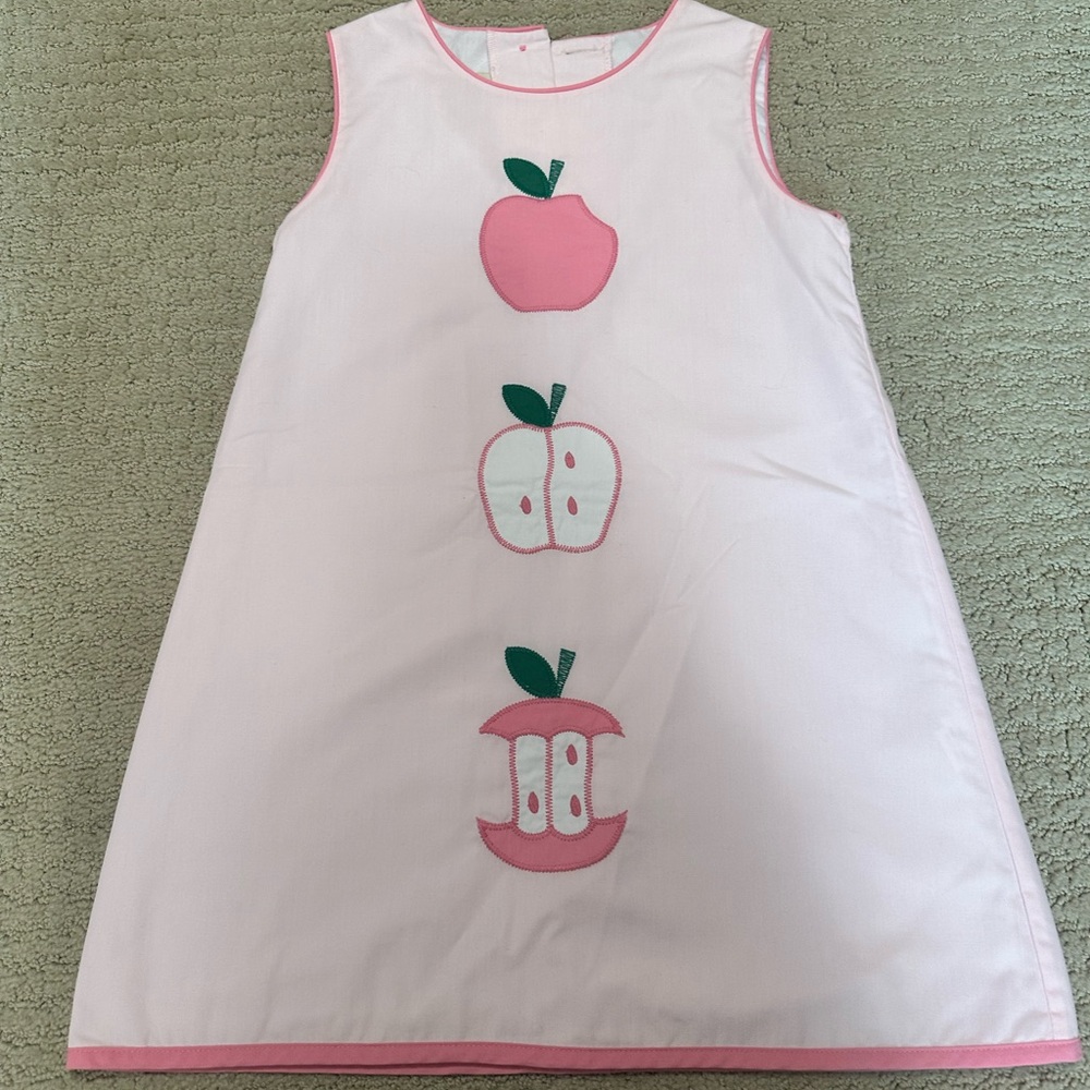 The Beaufort Bonnet Annie Apron Dress with Apple Appliqué